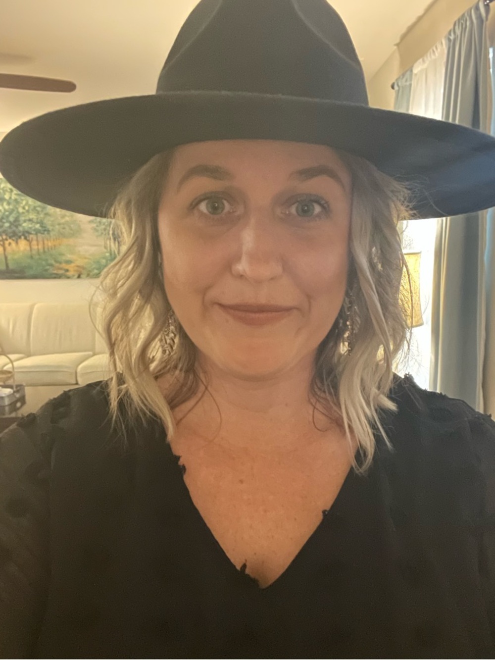 Meet your Posher, Beth